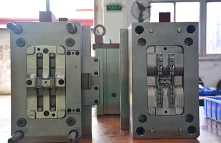  哪些因素會影響塑膠模具的壽命呢？