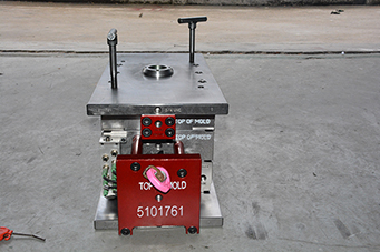 如何在中國市場上找到可靠的注塑模具制造商？