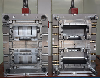 塑膠模具的材料應(yīng)該如何選用？