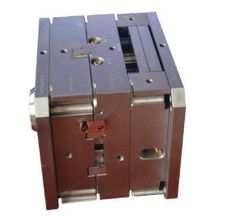 注塑模具加工廠家在出模前需要做哪些檢查？