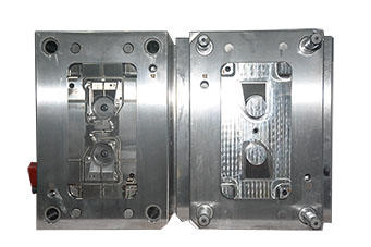 什么樣的塑膠模具制造必須采用熱流道？