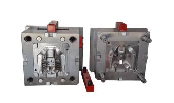 設計精密注塑模具的時候應該注意哪些問題呢？