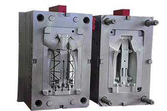 找模具制造加工廠為什么要找專業(yè)的？