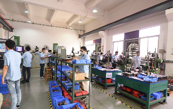 深圳塑料模具公司最常見的模具加工方法有哪些？