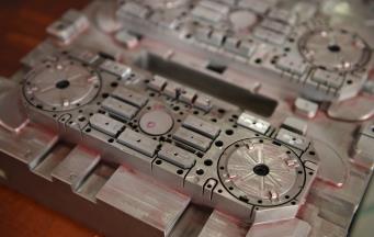 銘洋宇通塑料模具廠對于《稻盛經(jīng)營學(xué)》—如何與員工實(shí)現(xiàn)哲學(xué)共有的精彩分享！